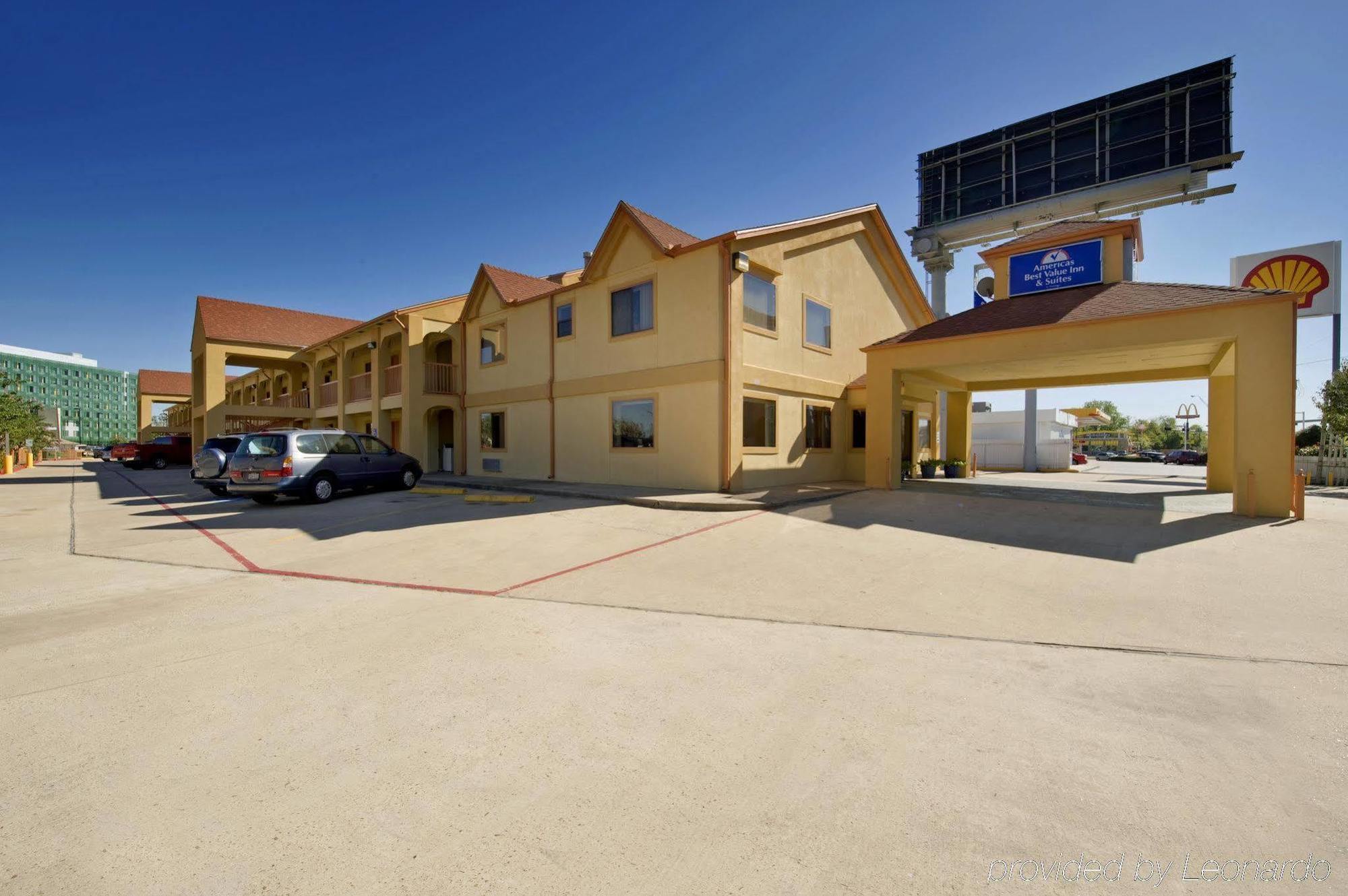 Americas Best Value Inn And Suites Houston/Northwest Brookhollow Luaran gambar