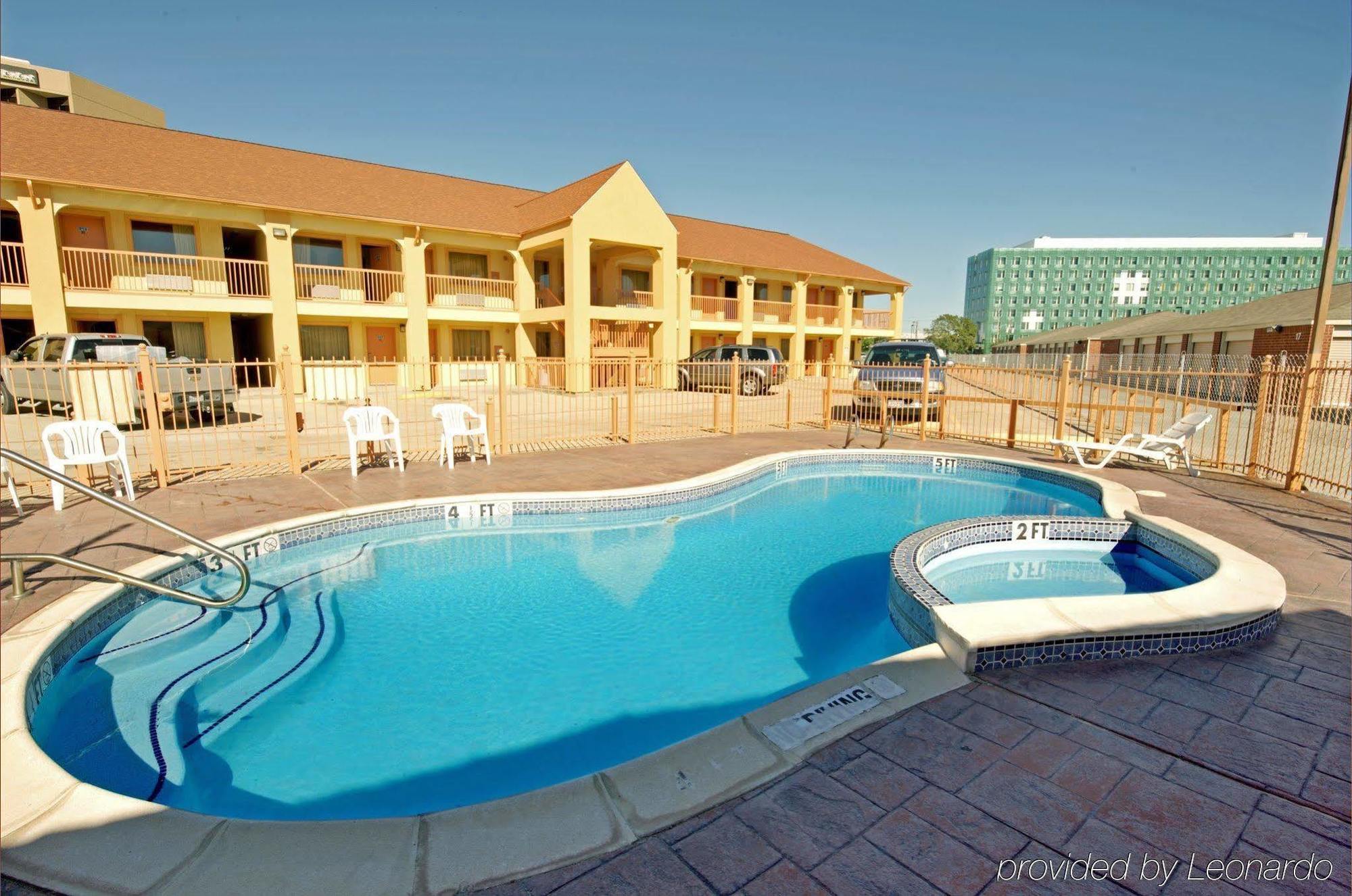 Americas Best Value Inn And Suites Houston/Northwest Brookhollow Luaran gambar